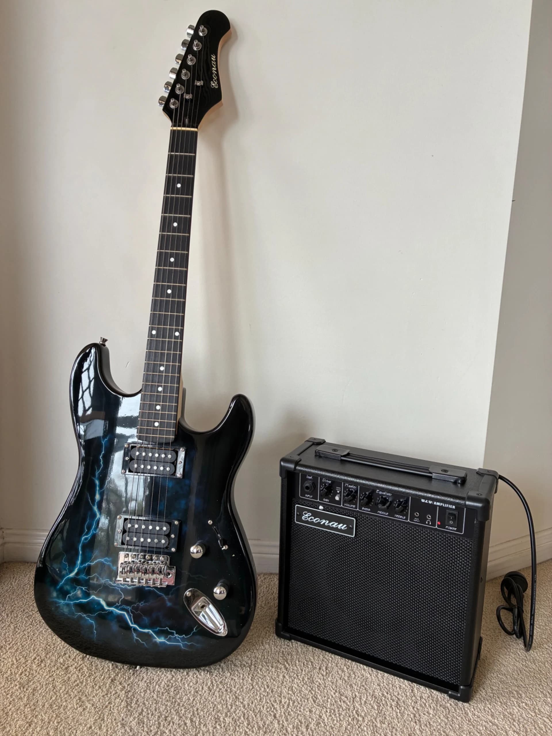 Clearance sale brand new electric guitar with amp