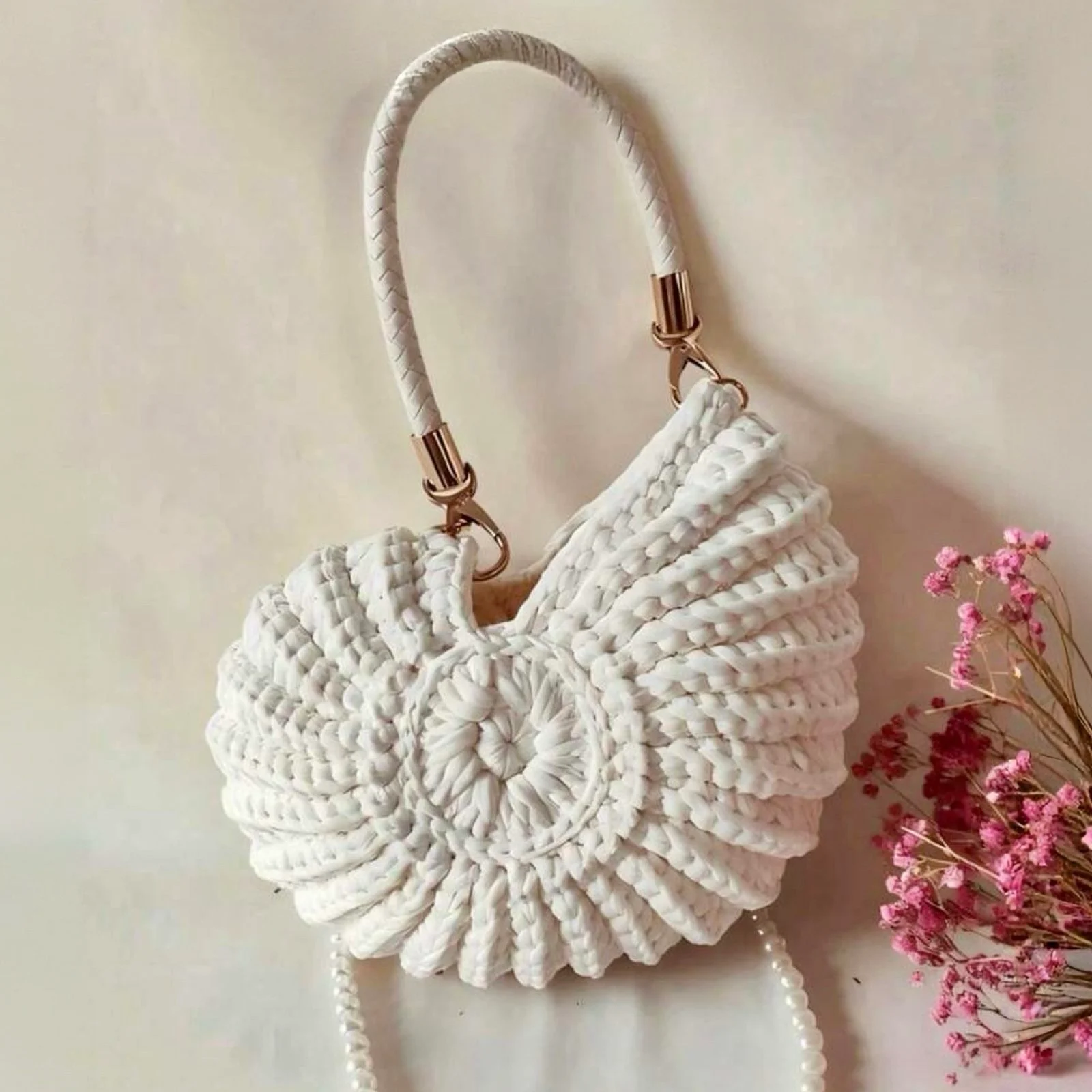 Coastal Luxe Shell Woven Crochet Shoulder Bag White Summer Pearl Strap